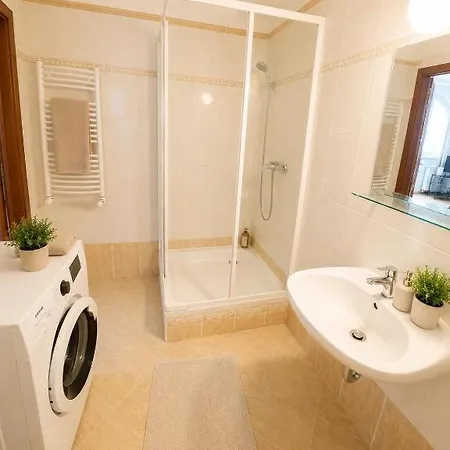 Nyugati Apartment Budapest